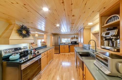 Deposit Cabin | W Branch Del Cabin Fully Equipped: Private Island