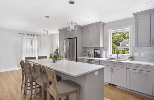 Newport East House | Walk to beach corner lot, 5 bed large yard