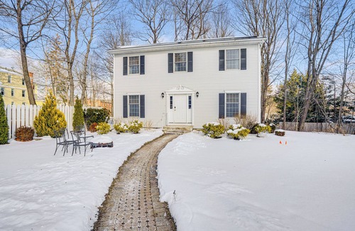 Lenox House | Walk to Dining: Downtown Lenox Guest House!