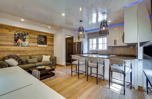 Cove - East Side - Shippan Condo | Walk to Dining & Marina! Modern Stamford Condo
