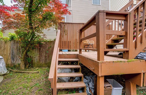 Hudson Apartment | Walk to Everything! Dtwn Hudson Apartment