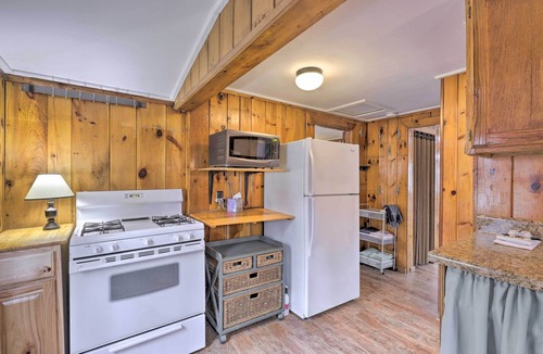 Gilford Cottage | Walk to Marina: Cute Gilford Cottage w/Grill