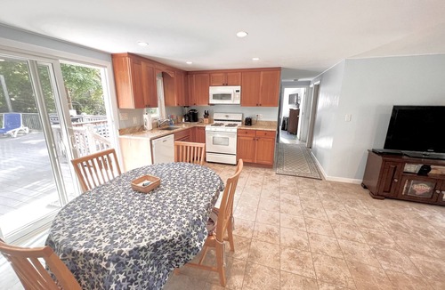 Dennis House | WALK to Mayflower Beach CLEAN home. Perfect family vacation. Great deck & yard