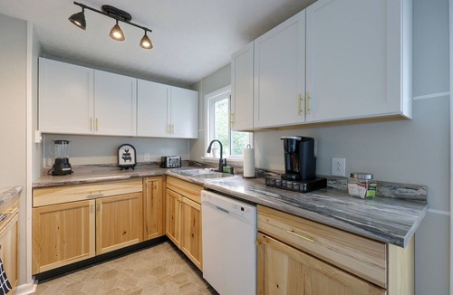 Williamsport Cottage | Walk to Parks & Dining: Williamsport Family Home