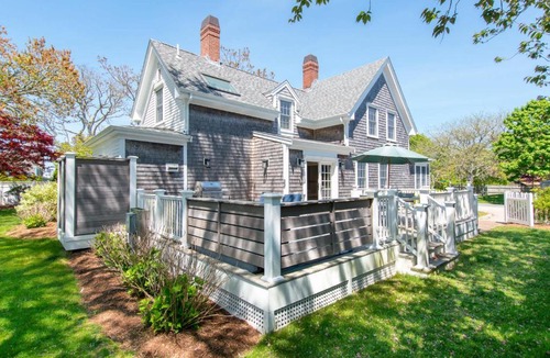 North Chatham House | Walk to Ryder Cove Wet Bar & Hot Tub