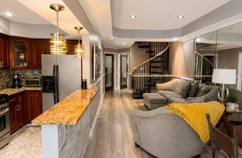 South Philadelphia House | Walk to Stadiums & Concerts, Roof Deck, 2BR/2BA
