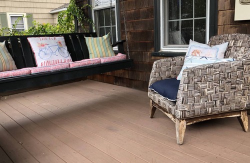 Narragansett Pier House | Walk to the beach and relax on the front porch swing