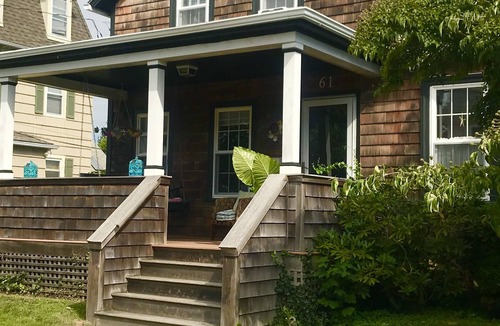 Narragansett Pier House | Walk to the beach and relax on the front porch swing