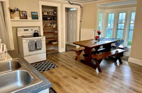 Brunswick House | Walk to Town 4BR, 200yr old home! #1