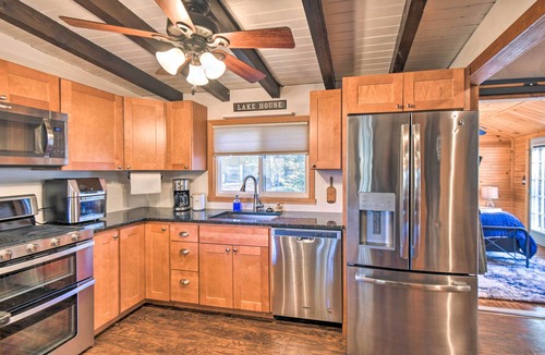 Moultonborough Cottage | Walk to Water: Lake Winnipesaukee Home w/Hot Tub