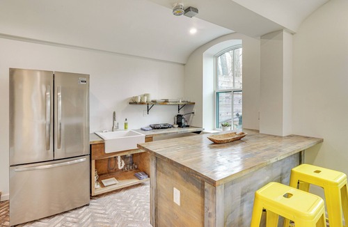 Connelly Apartment | Walk to Waterfront: Chic Hudson Valley Garden Apt
