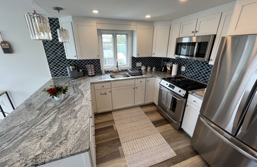 Tisbury Apartment | Walking-distance to town, shops, restaurants & ferry!