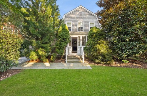 Village of Southampton House | Walking Distance to Shopping and Eating: House with Pool in Southampton Village