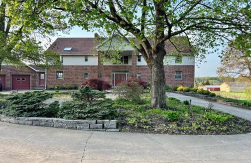 Geneva Bed & Breakfast | Warner-Concord Farms Bed & Breakfast