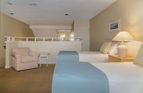 Westbrook Center Resort | Water's Edge Resort and spa w indoor and outdoor pool and beach. Condo Sleeps 6