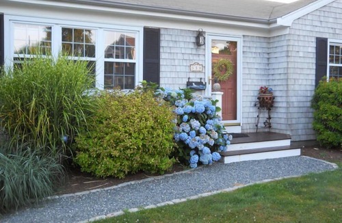 Easton's Point House | WATER VIEWS from 2 Decks! WALK to 2 Beaches!
