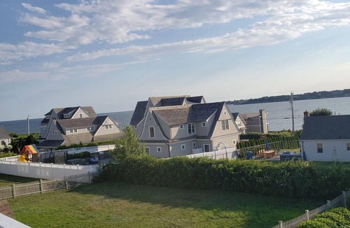 Easton's Point House | WATER VIEWS from 2 Decks! WALK to 2 Beaches!