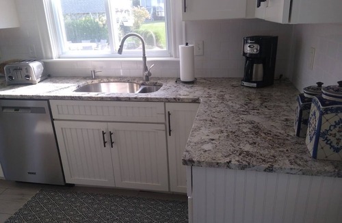 Newport House | Water View 6-Bedroom Colonial, Hedgegate of Newport, nPerfect for Large Groupsn