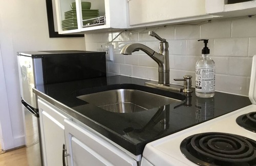Provincetown Apartment | Water View & Beach Access 1 Bedroom in quiet East End
