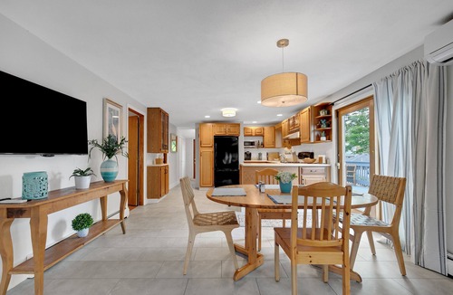 Great Neck House | Water views of Plum Island sound and access to private, sandy beach