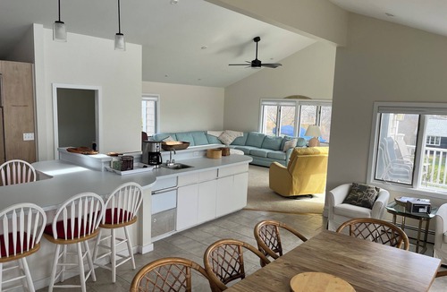 Groton House | Water views, work/live, 5BD/2.5BA, Pets in Groton Long Point, CT