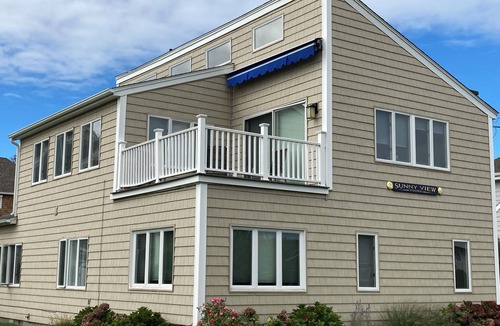 Groton House | Water views, work/live, 5BD/2.5BA, Pets in Groton Long Point, CT
