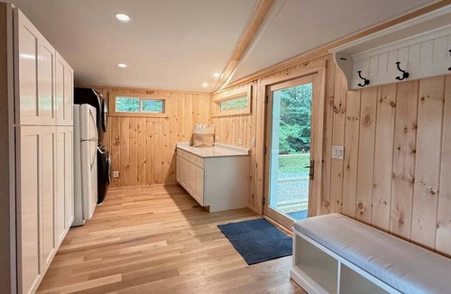 Ashley Falls House | Waterfront: 4 bedroom home on Lake Buel with Gorgeous Sunsets, Sleeps 8!