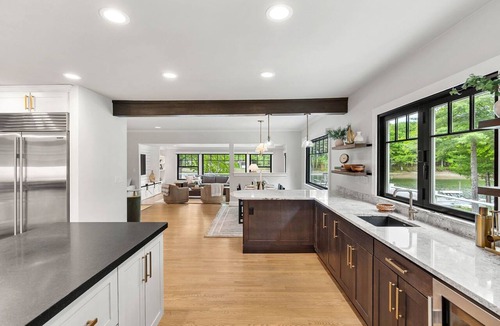 Portsmouth House | Waterfront | 5BR | Portsmouth | Luxury Home | AC