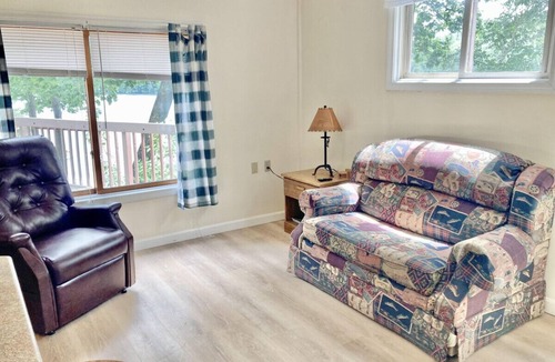 Holderness House | Waterfront Carriage House Apartment