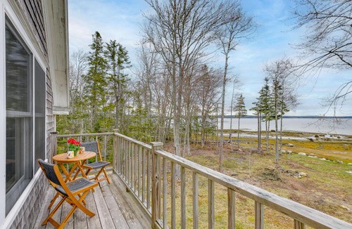 Deer Isle Apartment | Waterfront Deer Isle Apartment w/Fire Pit