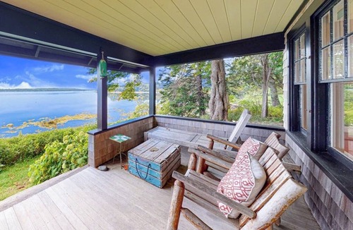 Cushing House | Waterfront dog-friendly cottage with amazing views, deck, grill, & washer/dryer