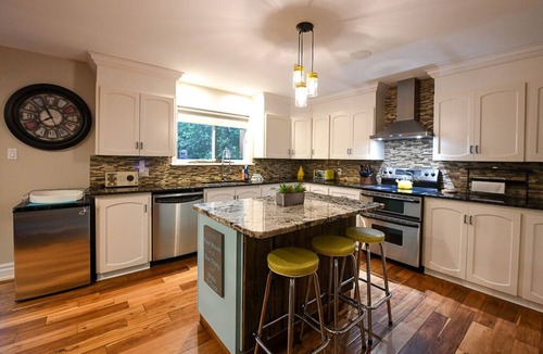 Brudenell House | Waterfront Escape - Hot Tub, Large Dock, Beach Volley Ball, Fire Pit, King Beds