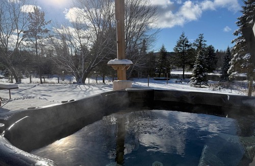 Brudenell House | Waterfront Escape - Hot Tub, Large Dock, Beach Volley Ball, Fire Pit, King Beds