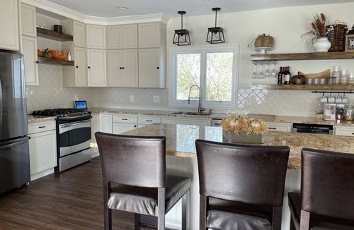 Seaford House | Waterfront Family Friendly Oasis in Seaford