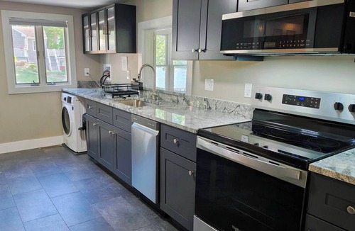 Old Lyme Cottage | Waterfront Getaway! Cozy Cottage in Picture-Perfect Setting, Old Lyme, CT
