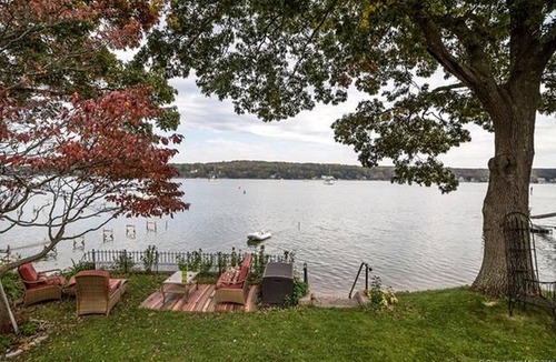 Niantic House | Waterfront home with private sandy beach on Niantic River.