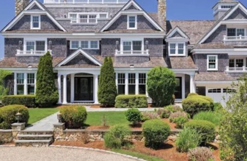 West Yarmouth House | Waterfront in Great Island, West Yarmouth, MA -private beach access -sleeps 13