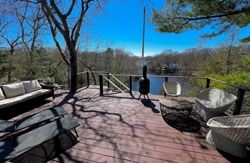 Clinton House | Waterfront Lakehouse w/Hot Tub in Clinton, CT. Pet-Friendly!