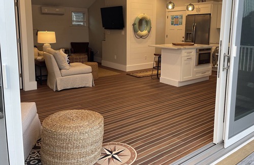 Dartmouth House | Waterfront Living on Padanaram Harbor