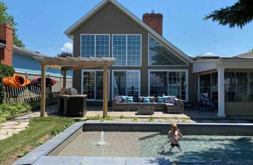 Port Weller Villa | Waterfront Niagara Home w/Hot tub & Fire table
