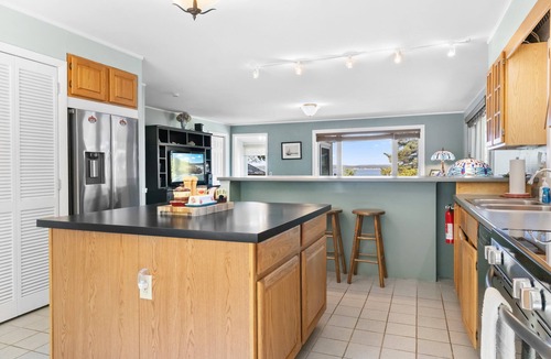 Trenton House | Waterfront Oasis - Charming home with stunning bay views, sunroom, gazebo, deck