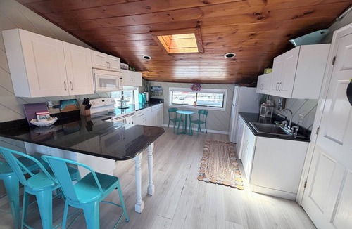 Newbury Condo | Waterfront Plum Island Getaway!