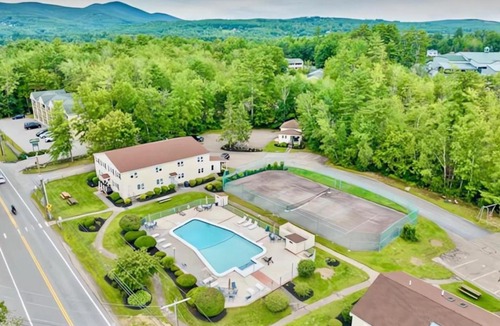 Gilford House | Waterfront Retreat, Dock & Pool Access, Winni
