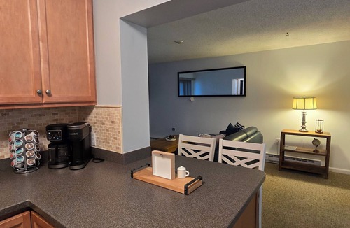 Weirs Beach Condo | Weirs beach retreat