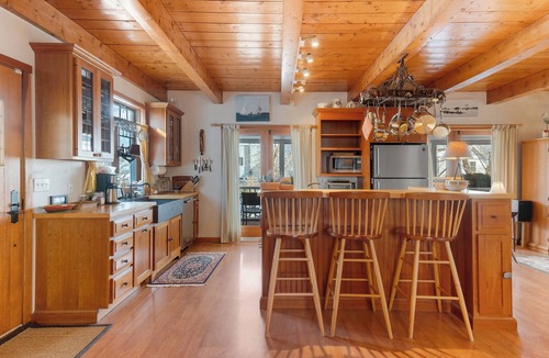 York Harbor House | Welcome to Feel The Breeze! New Rental in York!
