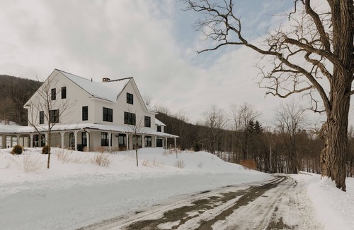 Tyringham House | Welcome to Morningside! A private and luxurious Berkshire escape.