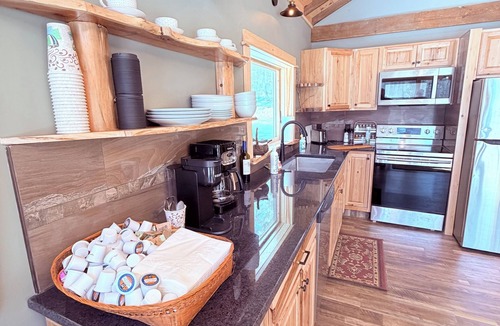 Jay Ski Chalet | Welcome to Onyx Chalet nestled in the Adirondacks, newly added hot tub