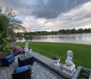 Northwood House | Welcome to the Lake