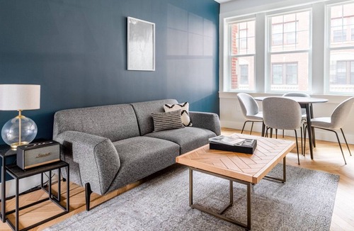 Agassiz Apartment | Well-Located Porter Square 1BR in Harvard Square