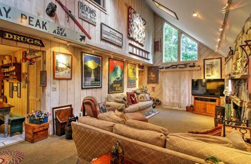 West Dover House | West Dover Vacation Rental w/Hot Tub Near Mt Snow